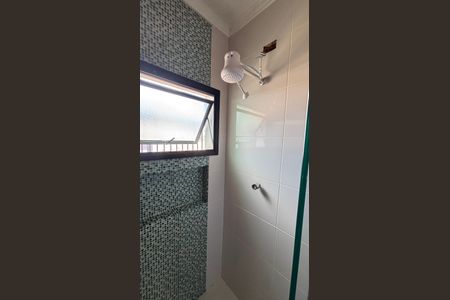 Casa à venda com 263m², 3 quartos e 8 vagasBanheiro da Suíte 2