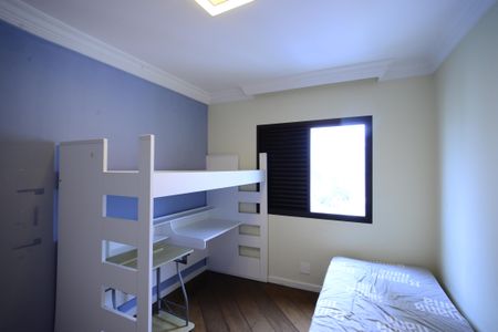 Apartamento à venda com 188m², 4 quartos e 3 vagasQuarto 