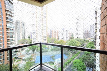 Apartamento à venda com 188m², 4 quartos e 3 vagasVaranda da Suíte 2