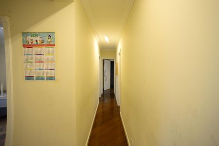 Apartamento à venda com 188m², 4 quartos e 3 vagasCorredor