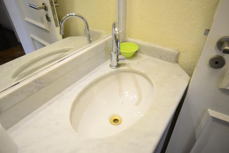 Apartamento à venda com 188m², 4 quartos e 3 vagasLavabo