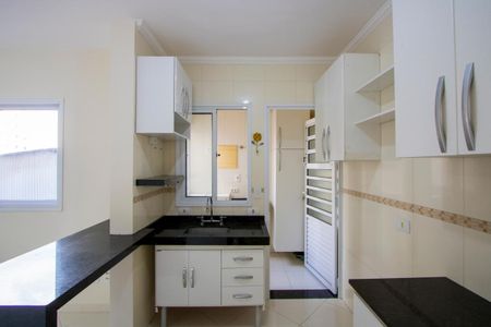 Apartamento à venda com 106m², 2 quartos e 2 vagasCozinha