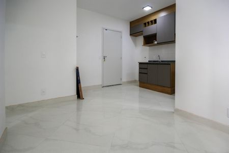 Apartamento para alugar com 36m², 2 quartos e sem vaga Apartamento para alugar com 36m², 2 quartos e sem vagaSala