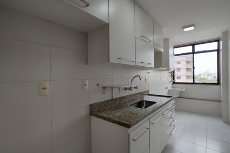 Apartamento à venda com 64m², 2 quartos e 1 vaga Apartamento à venda com 64m², 2 quartos e 1 vagaCozinha