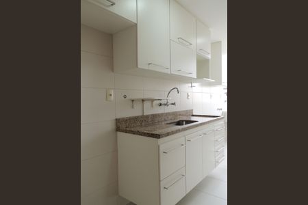 Apartamento à venda com 64m², 2 quartos e 1 vagaCozinha