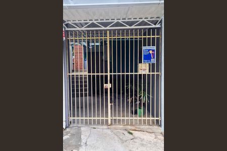 Casa para alugar com 65m², 1 quarto e sem vaga Casa para alugar com 65m², 1 quarto e sem vagaFachada