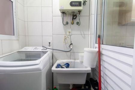 Apartamento à venda com 70m², 3 quartos e 1 vagaÁrea de Serviço