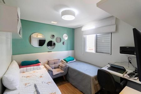 Apartamento à venda com 97m², 3 quartos e 2 vagasQuarto 2