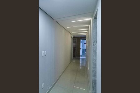 Apartamento à venda com 97m², 3 quartos e 2 vagasHall social