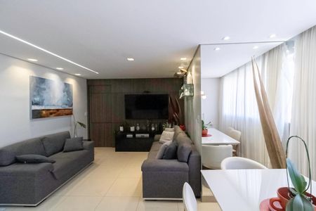 Apartamento à venda com 97m², 3 quartos e 2 vagasSala