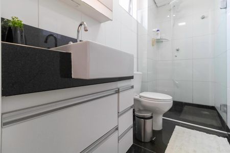 Apartamento à venda com 97m², 3 quartos e 2 vagasBanheiro da suíte