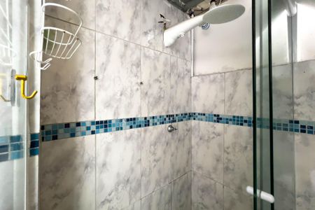 Banheiro  de casa para alugar com 1 quarto, 50m² em Cambuci, São Paulo