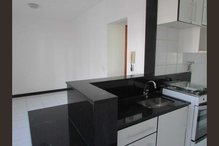 Sala/Cozinha de apartamento para alugar com 1 quarto, 40m² em Lourdes, Belo Horizonte