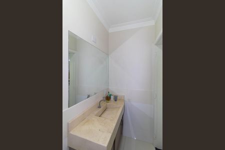 Casa à venda com 220m², 3 quartos e 4 vagas Casa à venda com 220m², 3 quartos e 4 vagasBanheiro da Suíte 3