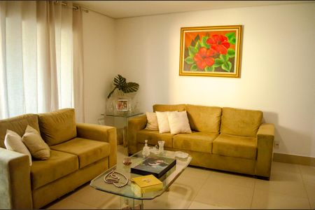 Sala de apartamento para alugar com 4 quartos, 269m² em Jardim Goiás, Goiânia