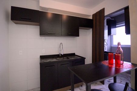 Apartamento para alugar com 38m², 2 quartos e sem vaga Apartamento para alugar com 38m², 2 quartos e sem vagaCozinha/Área de Serviço