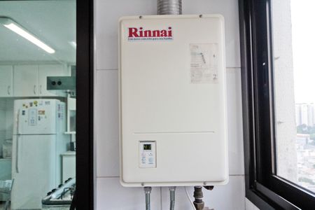 Apartamento à venda com 131m², 3 quartos e 2 vagas Apartamento à venda com 131m², 3 quartos e 2 vagasÁrea de Serviço