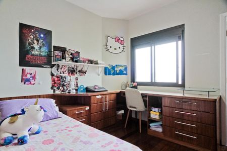 Apartamento à venda com 131m², 3 quartos e 2 vagas Apartamento à venda com 131m², 3 quartos e 2 vagasSuíte 1