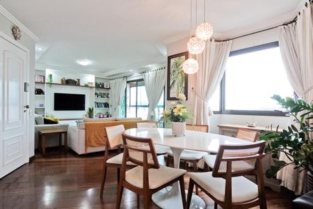 Sala de apartamento à venda com 3 quartos, 131m² em Santa Teresinha, São Paulo