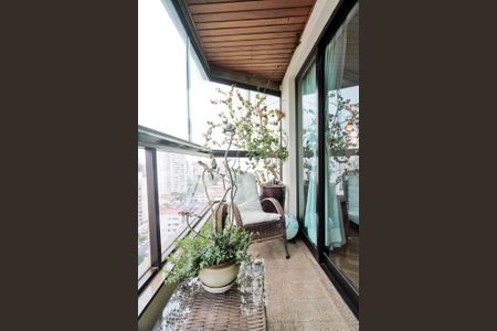 Varanda de apartamento à venda com 3 quartos, 131m² em Santa Teresinha, São Paulo