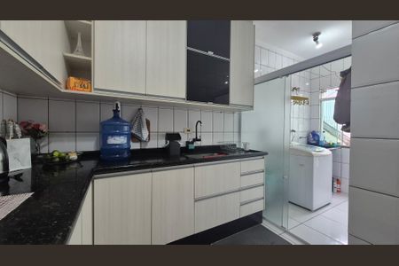 Apartamento à venda com 67m², 2 quartos e 1 vaga Apartamento à venda com 67m², 2 quartos e 1 vagaCozinha