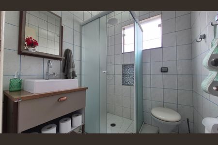 Apartamento à venda com 67m², 2 quartos e 1 vaga Apartamento à venda com 67m², 2 quartos e 1 vagaBanheiro