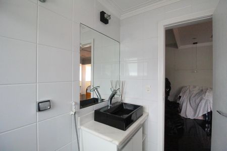 Casa de condomínio à venda com 753m², 5 quartos e 4 vagasBanheiro da Suíte 4