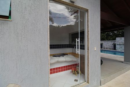Casa de condomínio à venda com 753m², 5 quartos e 4 vagasSauna