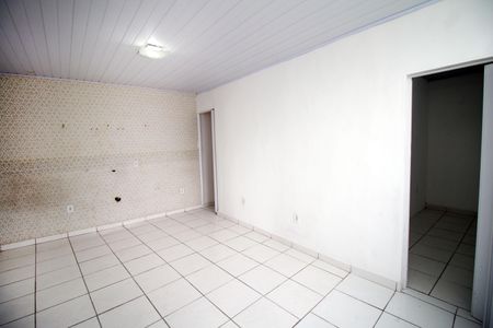 Sala de casa para alugar com 3 quartos, 52m² em Irajá, Rio de Janeiro