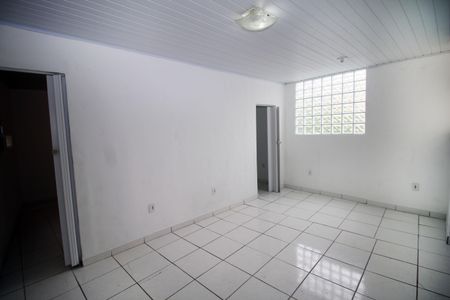 Sala de casa para alugar com 3 quartos, 52m² em Irajá, Rio de Janeiro
