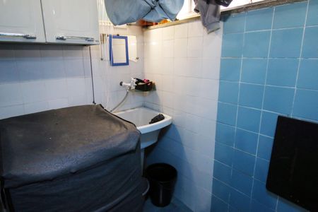 Apartamento à venda com 72m², 2 quartos e sem vagaÁrea de Serviço