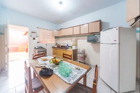 Casa à venda com 486m², 2 quartos e 3 vagasCozinha