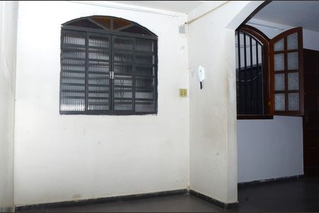 Sala de Jantar de casa para alugar com 2 quartos, 80m² em São Gabriel, Belo Horizonte