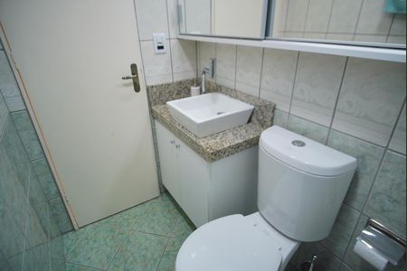 Apartamento à venda com 74m², 3 quartos e 1 vagaBanheiro Social