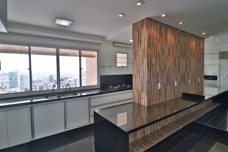 Apartamento para alugar com 274m², 3 quartos e 3 vagasCozinha