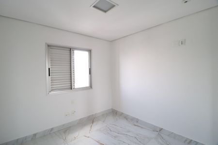 Apartamento para alugar com 274m², 3 quartos e 3 vagasQuarto 2