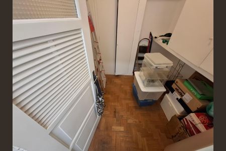 Apartamento à venda com 200m², 4 quartos e 1 vagaQuarto de serviço 1
