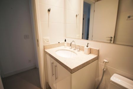 Apartamento à venda com 66m², 2 quartos e 1 vagaBanheiro