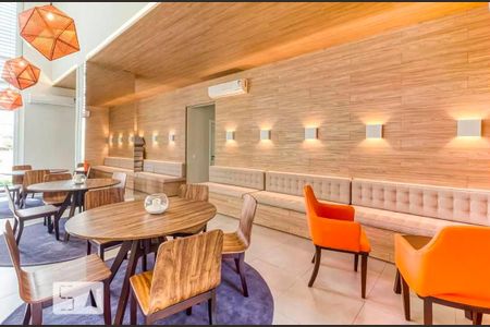 Apartamento à venda com 66m², 2 quartos e 1 vagaÁrea comum - Salão de festas