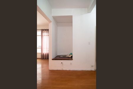 Sala de apartamento à venda com 2 quartos, 88m² em Bela Vista, São Paulo