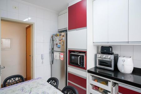 Apartamento à venda com 101m², 3 quartos e 2 vagasCozinha
