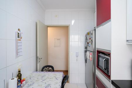 Apartamento à venda com 101m², 3 quartos e 2 vagasCozinha