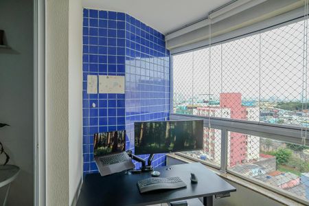 Apartamento à venda com 101m², 3 quartos e 2 vagasVaranda