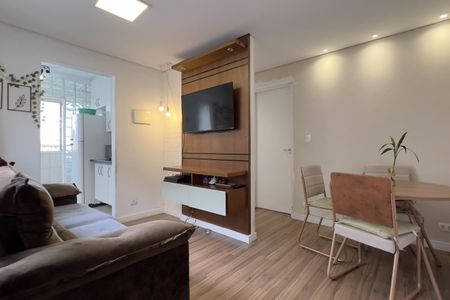 Sala de apartamento para alugar com 2 quartos, 50m² em Jardim Adriana, Guarulhos