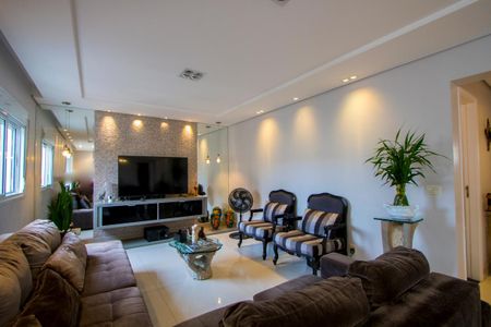 Apartamento à venda com 180m², 3 quartos e 3 vagas Apartamento à venda com 180m², 3 quartos e 3 vagasSala