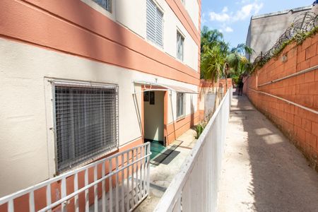 Apartamento para alugar com 119m², 2 quartos e 1 vaga Apartamento para alugar com 119m², 2 quartos e 1 vagaÁrea comum - Entrada