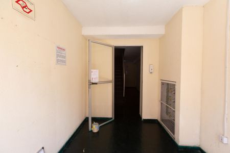Apartamento para alugar com 119m², 2 quartos e 1 vaga Apartamento para alugar com 119m², 2 quartos e 1 vagaHall de Entrada