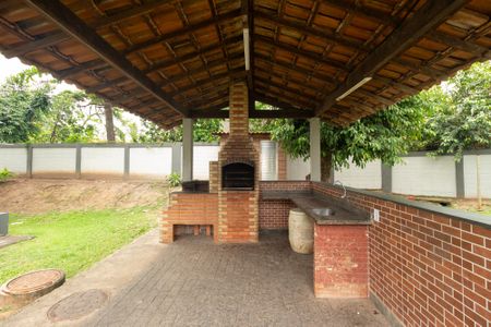 Apartamento para alugar com 50m², 2 quartos e 1 vaga Apartamento para alugar com 50m², 2 quartos e 1 vagaÁrea comum - Churrasqueira