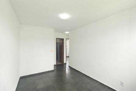 Apartamento para alugar com 50m², 2 quartos e 1 vaga Apartamento para alugar com 50m², 2 quartos e 1 vagaSala