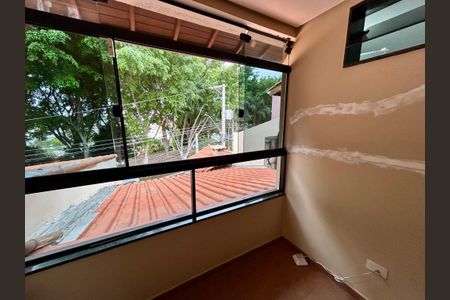 Casa à venda com 120m², 2 quartos e 2 vagas Casa à venda com 120m², 2 quartos e 2 vagasVaranda da Suíte